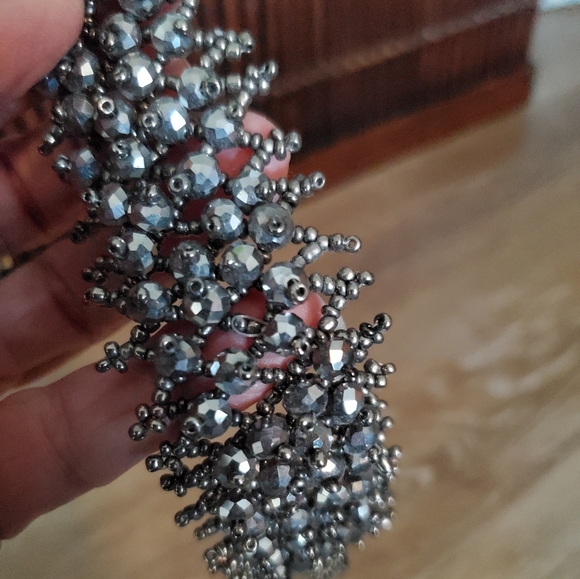 Gold Crystal and Beaded Bracelet - Picture 4 of 5